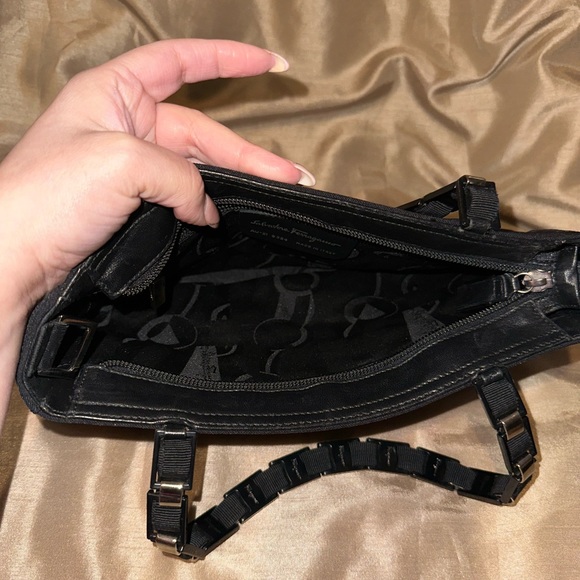 Ferragamo mini tote bag - Picture 8 of 13